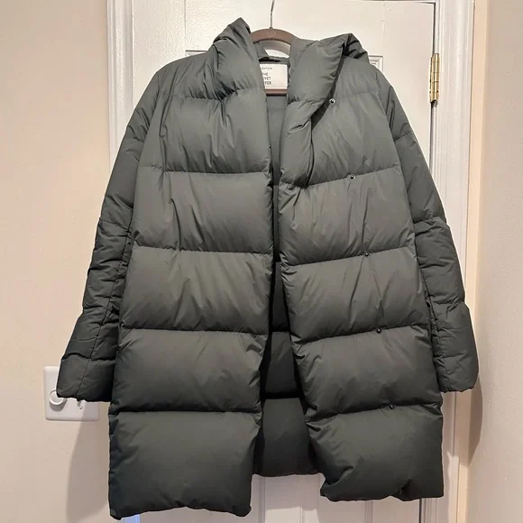 COPY - Babaton Duvet Puffer from Aritiza. Size XS. Midi Length - Picture 2 of 7